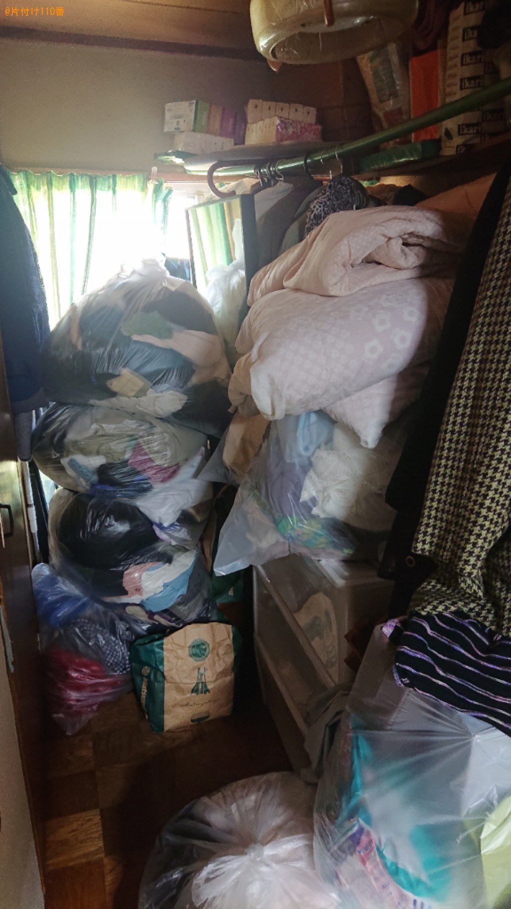 衣類、ハンガー、かご、衣類収納ケース、布団等の回収・処分ご依頼
